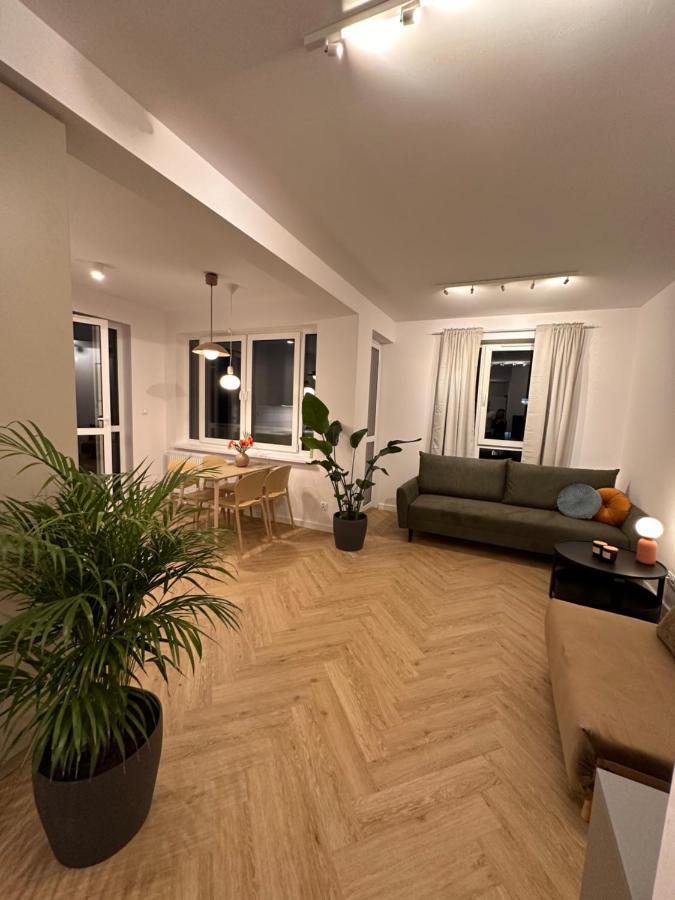 קלודז'קו Apartament Na Letniej Z Duzym Tarasem Z Widokiem Na Gory מראה חיצוני תמונה